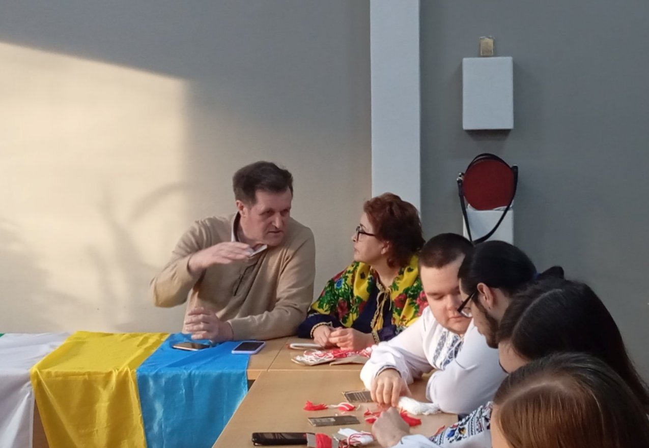 Проф. Микола Бармак - під час майстер-класу Проф. Микола Бармак - під час майстер-класу